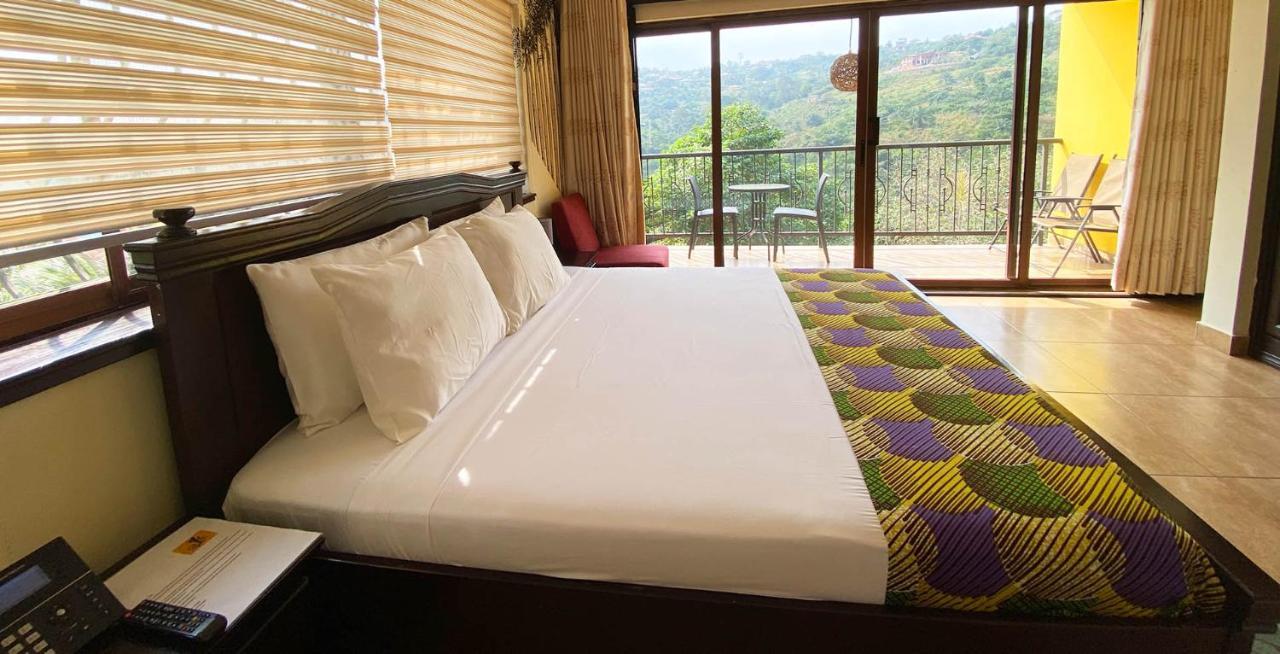 Aburi Cactus Creek Hotel المظهر الخارجي الصورة