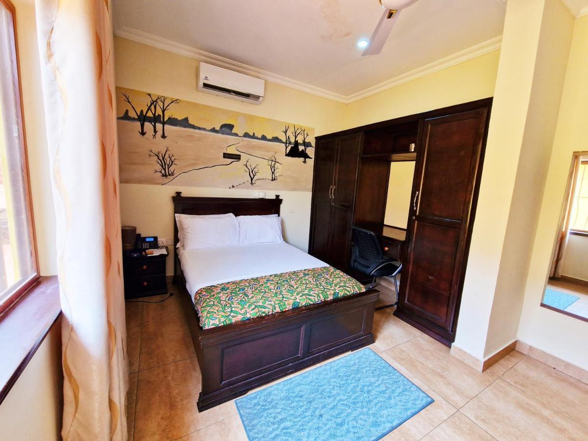 Aburi Cactus Creek Hotel المظهر الخارجي الصورة