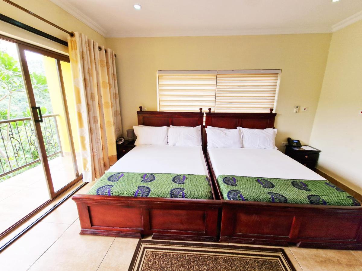 Aburi Cactus Creek Hotel المظهر الخارجي الصورة